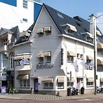 Bella Vista Studio\'S