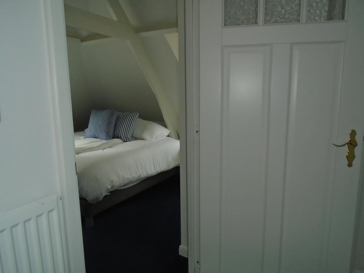 Bella Vista Studio's Apartment Den Haag
